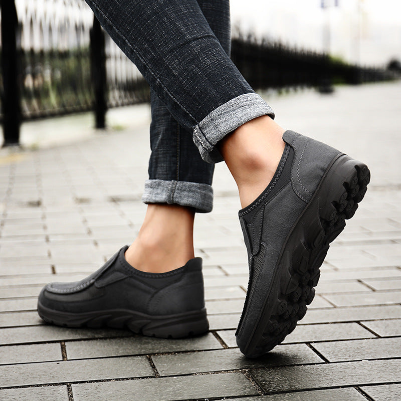 Sapatos ortopédicos confortáveis — apoio ergonómico do arco do pé, que alivia a dor, com biqueira larga que não aperta o pé.