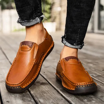 Sapatos ortopédicos confortáveis — fabricados em pele de vaca italiana, com apoio para o arco do pé, para aliviar a dor; leves e com amortecimento.