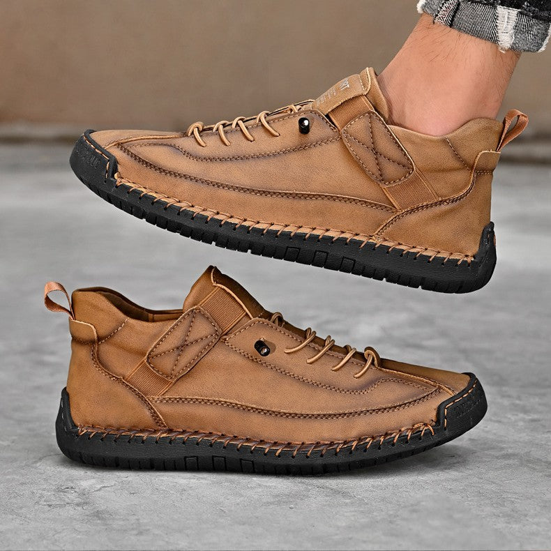 Sapatos ortopédicos confortáveis — macios e confortáveis, com excelente apoio — aliviam as dores nos pés.