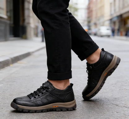 🎁 Oferta Especial: 70% de desconto 🎁 Sapatos Ortopédicos em Pele para Homem — Costurados à Mão 👟 Impermeáveis e Antiderrapantes ✅ Suporte para o Arco do Pé — Caminhada Confortável