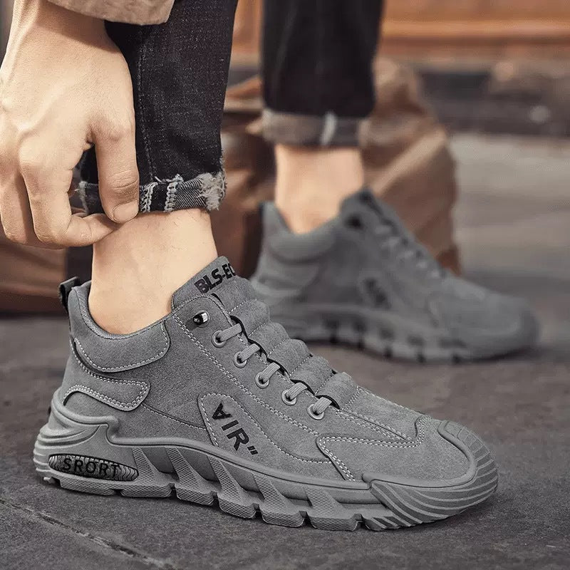 Sapatos ortopédicos casuais e confortáveis — em couro bovino italiano, feitos à mão com apoio do arco plantar