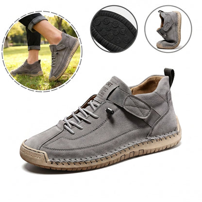 Sapatos ortopédicos confortáveis — macios e confortáveis, com excelente apoio — aliviam as dores nos pés.