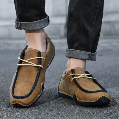 Sapatos ortopédicos confortáveis — apoio ergonómico do arco do pé, que alivia a dor, com biqueira larga que não aperta o pé.