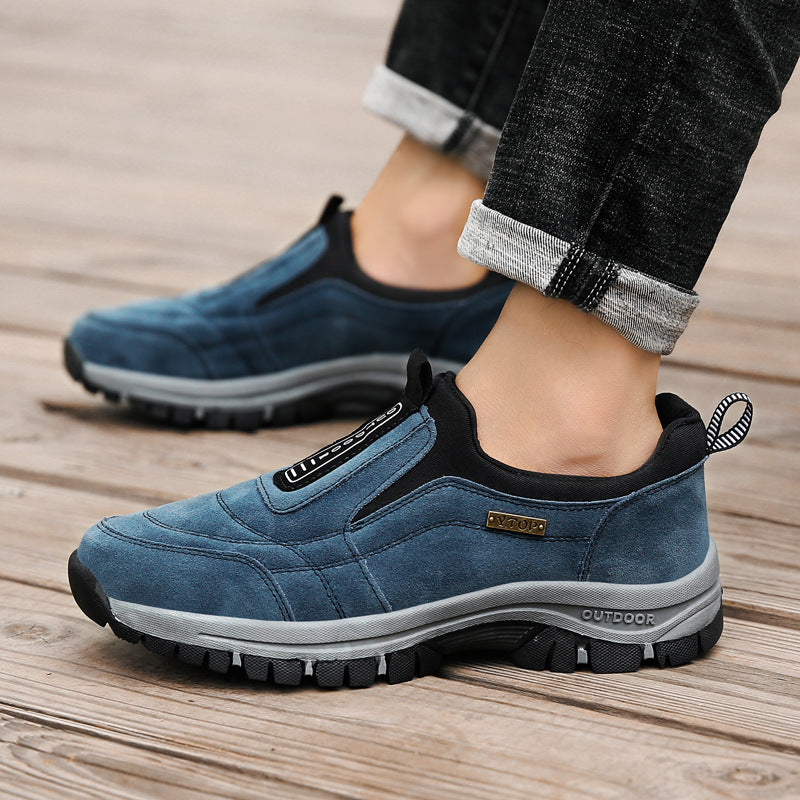 🎁 Oferta Especial: 70% de desconto 🎁 Sapatos Ortopédicos de Caminhada para Homem — Sapatos de Camurça Costurados à Mão 👟 Impermeáveis e Antiderrapantes ✅ Suporte para o Arco do Pé — Caminhada Confortável