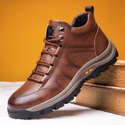 🎁 Oferta Especial: 70% de desconto 🎁 Sapatos Ortopédicos em Pele para Homem — Costurados à Mão 👟 Impermeáveis e Antiderrapantes ✅ Suporte para o Arco do Pé — Caminhada Confortável
