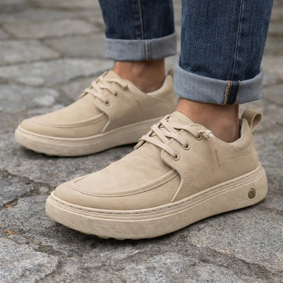 Sapatos ortopédicos casuais e elegantes — com apoio para o arco do pé, para aliviar a dor, e com revestimento em pele de fácil manutenção