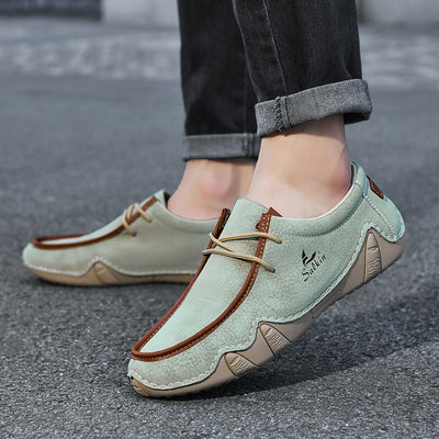 Sapatos ortopédicos confortáveis — apoio ergonómico do arco do pé, que alivia a dor, com biqueira larga que não aperta o pé.