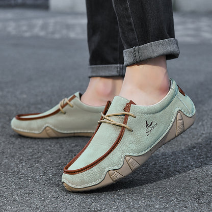 Sapatos ortopédicos confortáveis — apoio ergonómico do arco do pé, que alivia a dor, com biqueira larga que não aperta o pé.