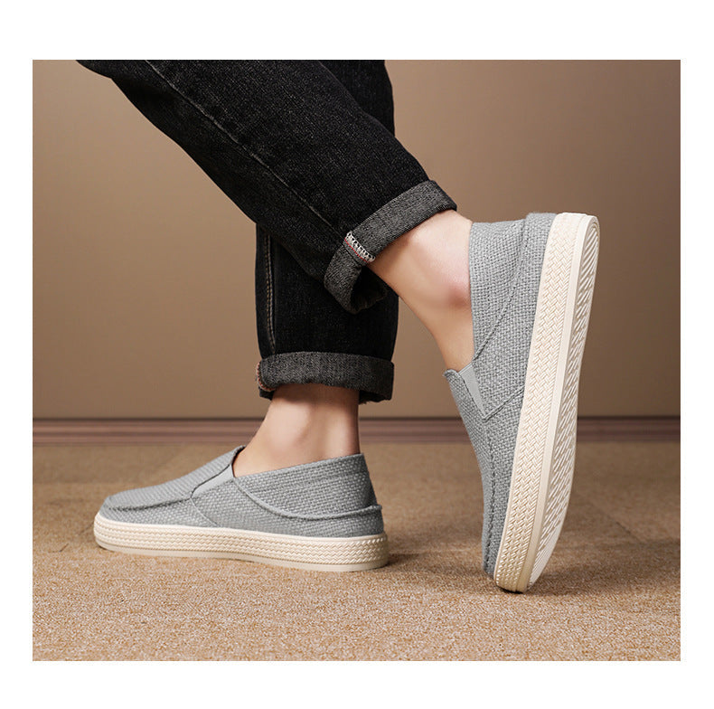 Sapatos ortopédicos com malha — totalmente tecidos à mão, com apoio para o arco do pé, para aliviar a dor.